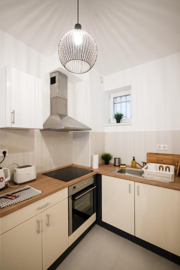 Moonlight Premium Central Apartment بودابست المظهر الخارجي الصورة